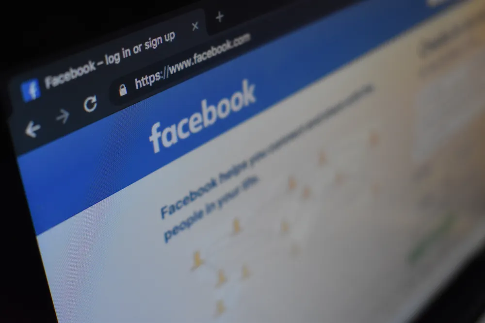 Increase revenue with facebook sponsored posts