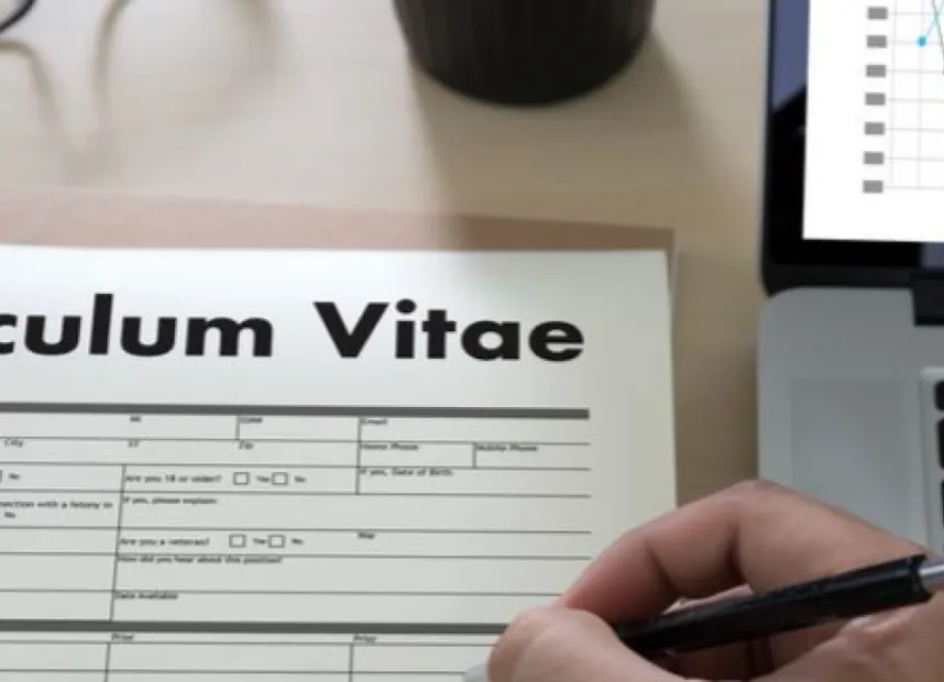 الفرق بين cvو resume