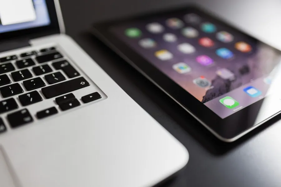 A Fair Comparison for Wordpress vs Squarespace vs Wix vs brightery builder