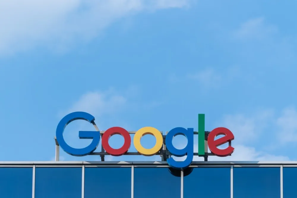 How does googlebot making the google index website process