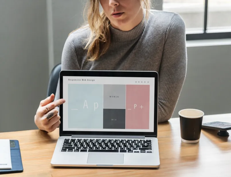4 html responsive template free download from brightery