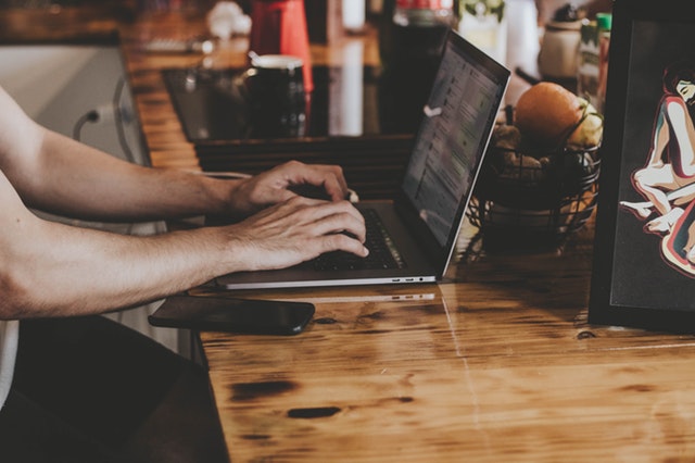 what is content management system & content management system example